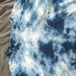 XL Roark blue tie-dye t-shirt